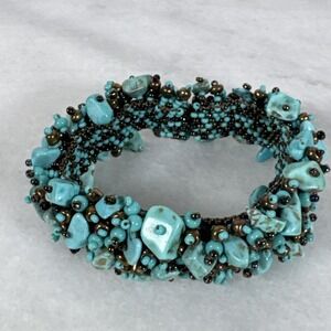Turquoise Nugget Bead Bracelet Goldtone Seed Beads Magnetic Closure 7"x1"